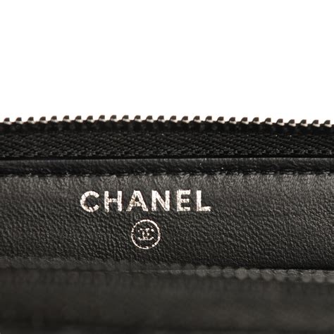 chanel small chevron quilted zipped wallet